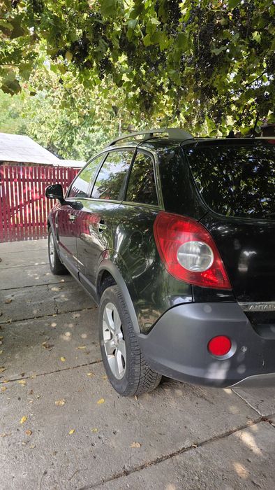 Vând Opel antara