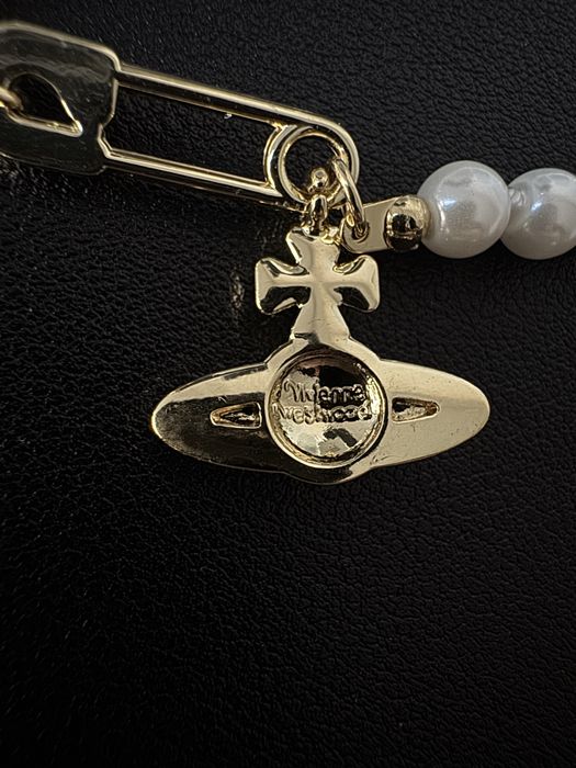 Colier Vivienne Westwood Gold Pin Pearl