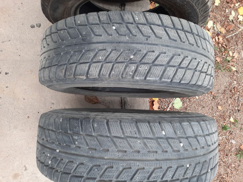Зимние шины в отличном состоянии