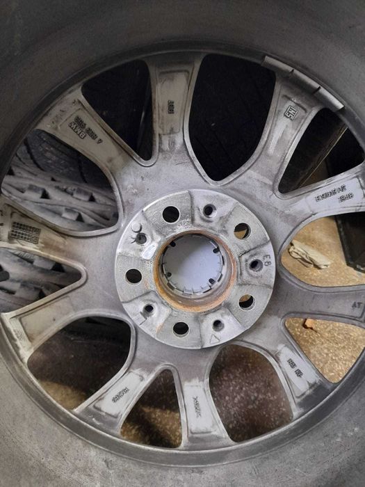 Jante BMW X5 E70 R19 originale + anvelope iarnă Continental 255/50/R19