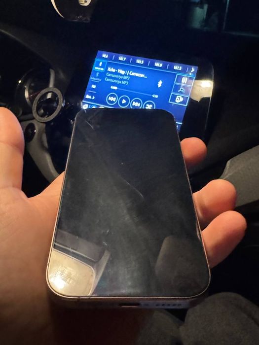 Iphone 16 pro srochni sotiladi