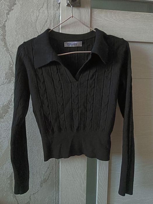 Кофта черная продам