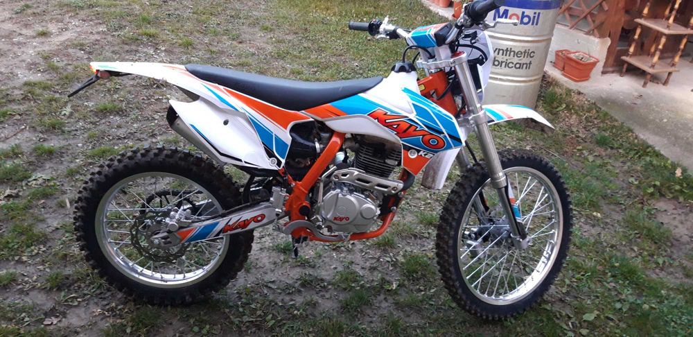 Vand cross Kayo K2, 223 cc, 4 timpi, racit cu aer, neinmatriculabil