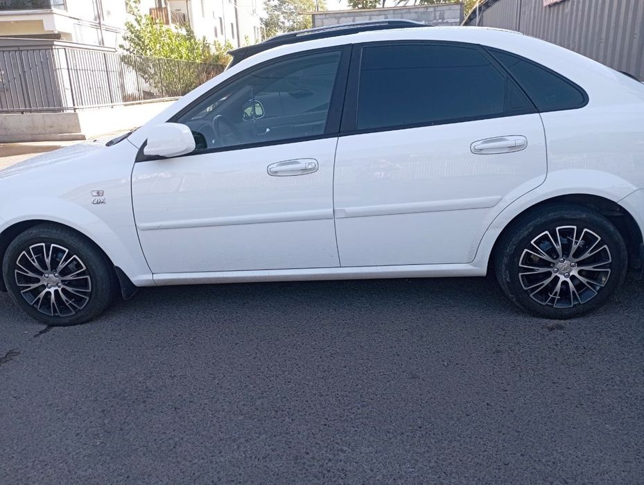 Автомобиль Ласетти (Жентра)