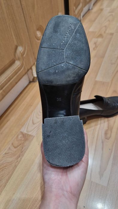 Туфли кожаные женские