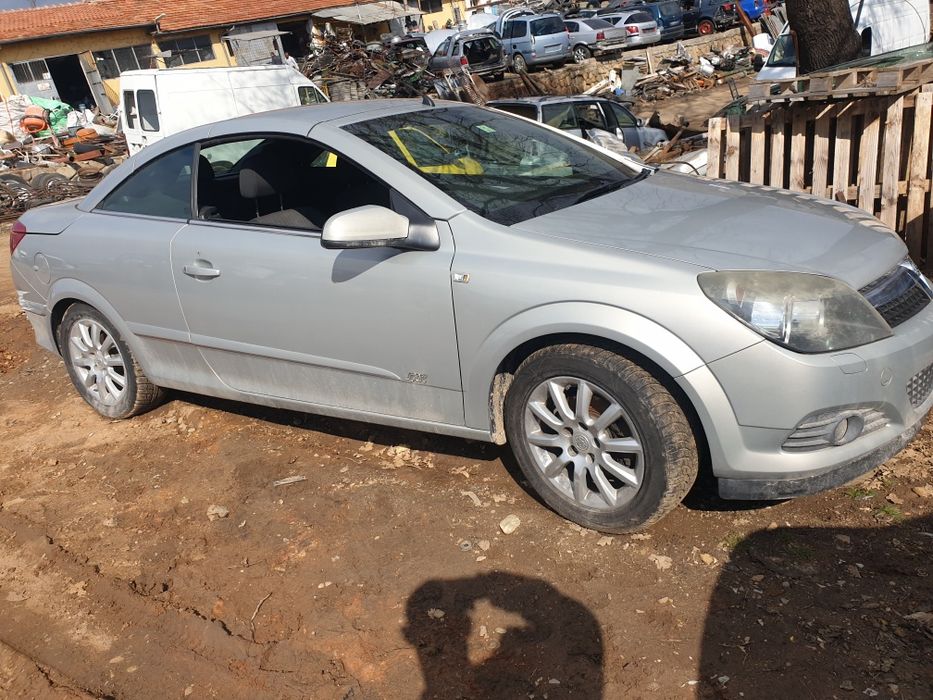 Опел Астра Х кабрио 1.6 Opel Astra H Cabrio 1.6 на части