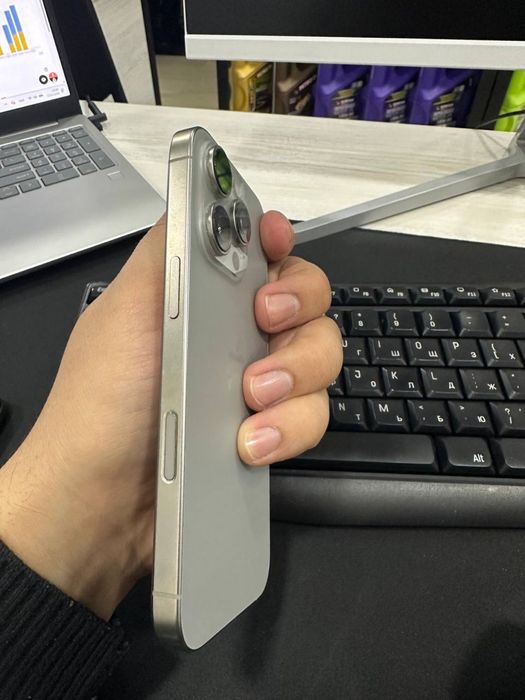 Iphone 16 Pro (256) Gb