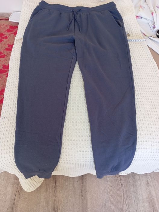 Панталон долнище много добро качество удобен за носене нови