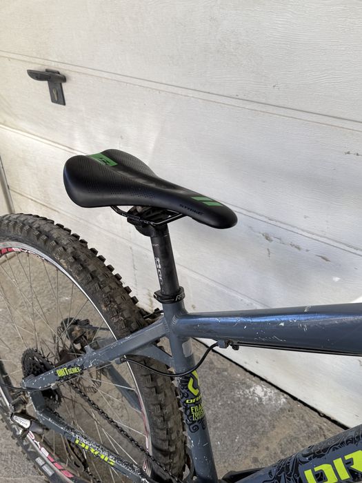 Продавам Drag c1