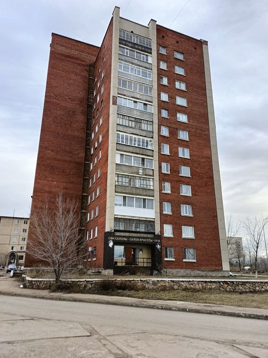 Продам 1 комн кв в высотке