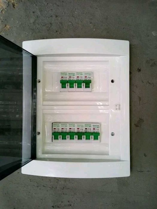 Електротехник по домовете