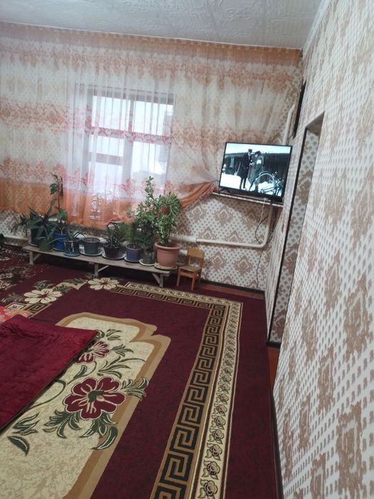 Uy sotiladi, srochno