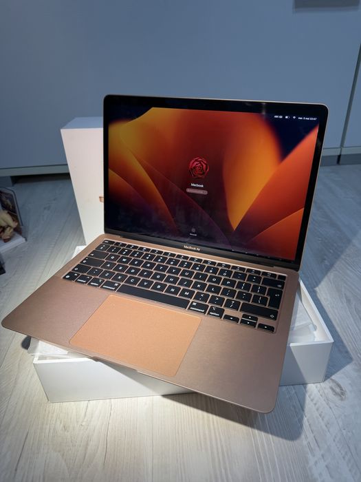 Macbook Air 2020 M1 8gb cu 256gb