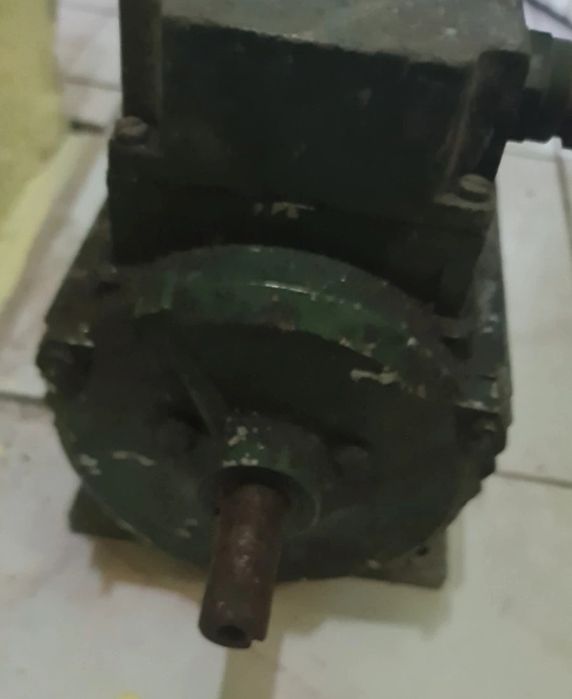 Motor asincron trifazat