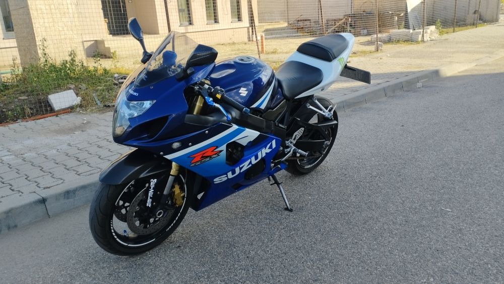 Suzuki GSXR 600 k5
