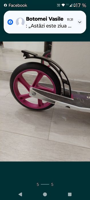 75% REDUCERE Trotinetă,,URBAN"