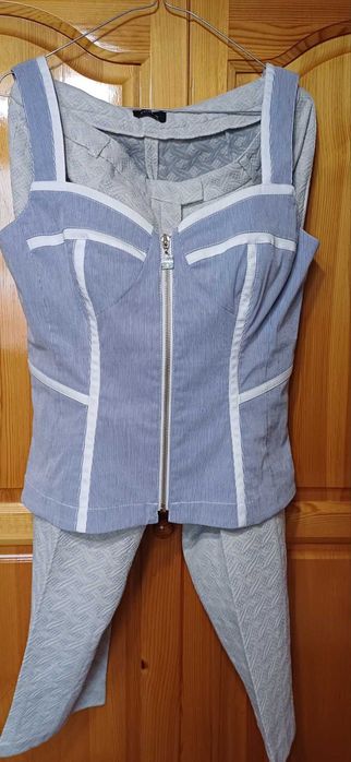 Разкошен Костюм 3 Части на OLTE Италия-Сако+Панталон+Бюстие!НОВИ!