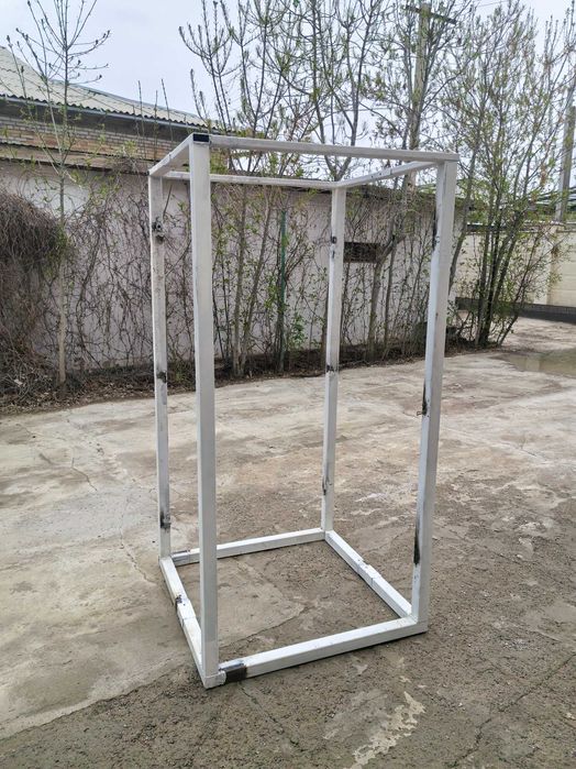 Душ каркас из металла