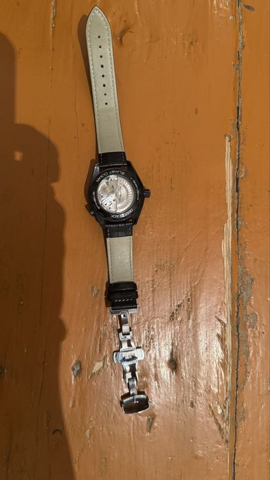 Часы Omega Planet