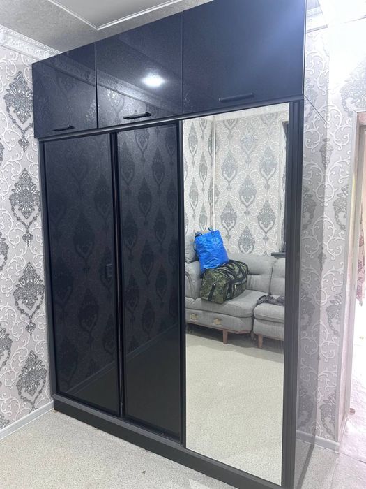 Мебель сотилади