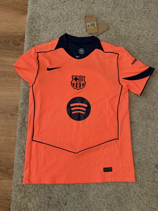 Tricou De Jong.