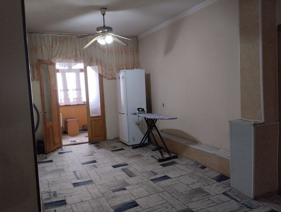 Sergelida 5 honalik kvartira sotiladi