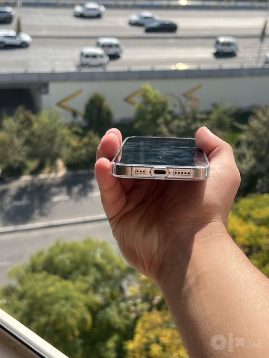 IPHONE 15 PRO sotiladi