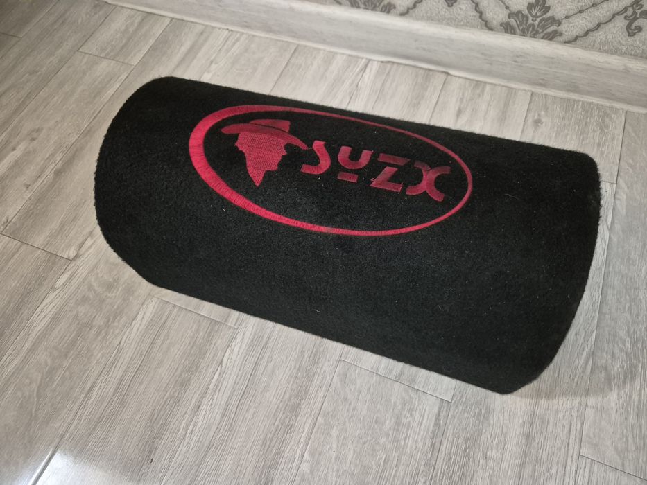 Сабвуфер продам почти новый