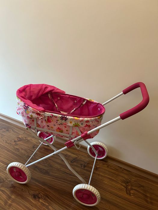 Количка за кукли