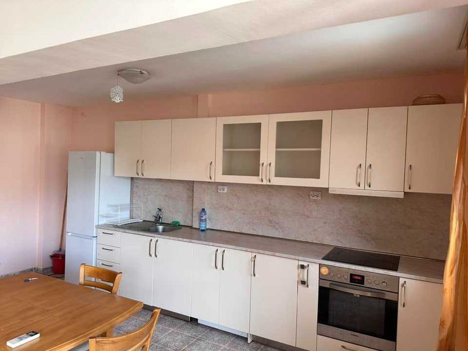 Дава се под наем Двустаен апартамент в Варна, Чаталджа - 68 кв.м за 433.5 € - Снимка #1