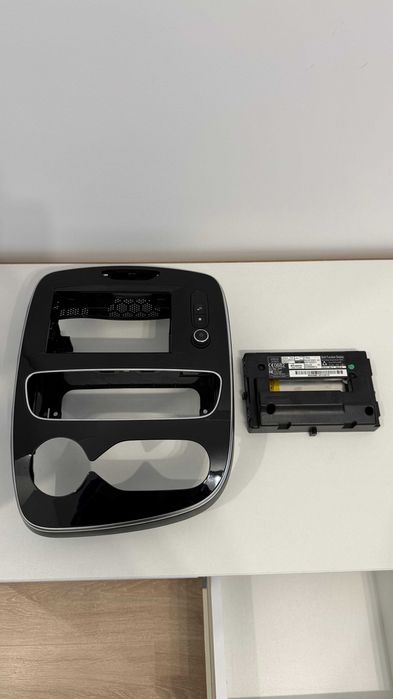 Navigatie Auto Originală/OEM Renault Clio 4 + Mască