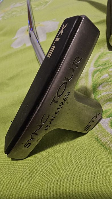 Комплект стикове за голф с чанта