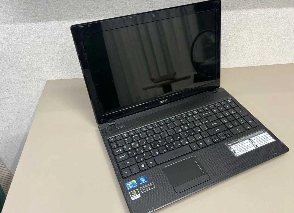 Шустрый Core i3 Ноутбук