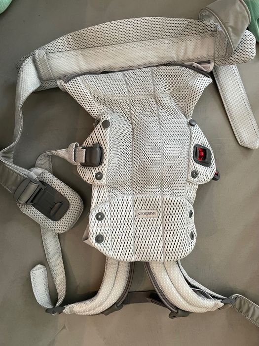 Vand marsupiu baby bjorn