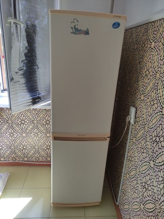 Холодильник Самсунг