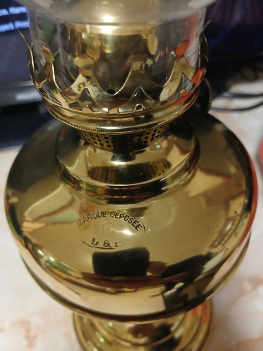 Старинна газова лампа