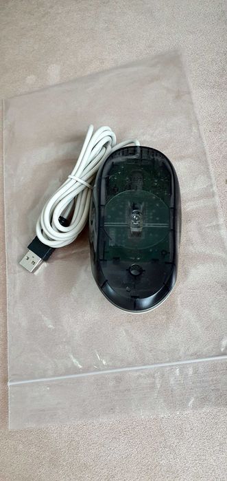 Mouse optic cu mufă USB - Fujitsu-Siemens/Genius, alb/negru