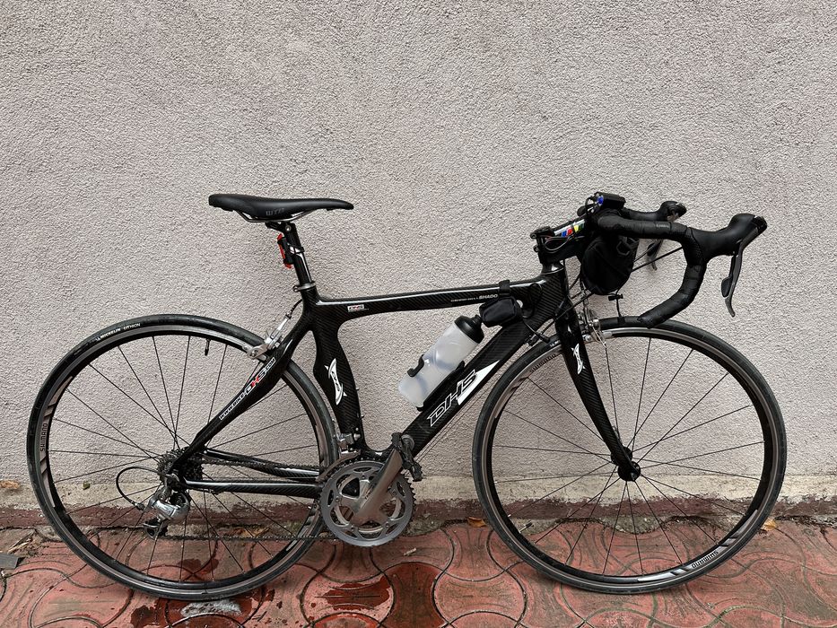 Cursieră DHS Shadow FULL CARBON – Mărimea S – Stare impecabilă (Shimano Tiagra)