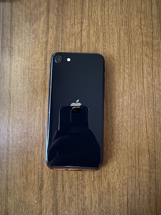 СРОЧНАЯ ПРОДАЖА!! iphone se в иделаьном состоянии 128GB!!!