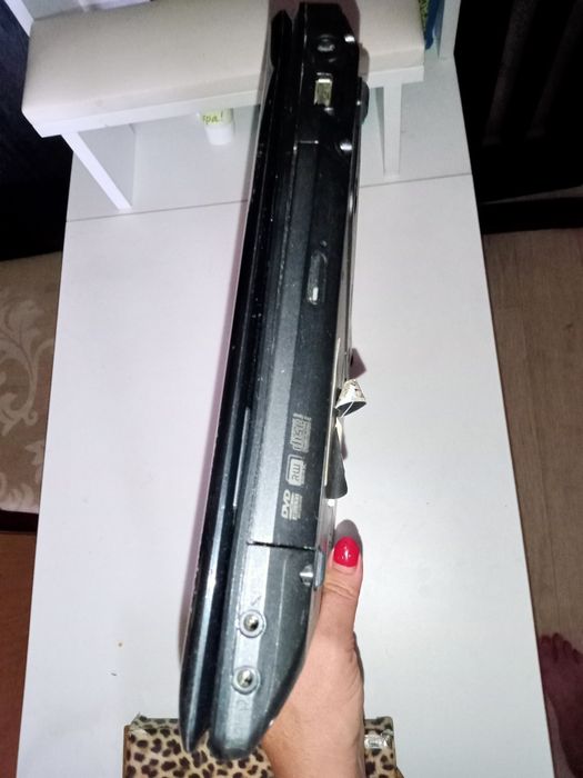 Продам ноутбук на запчасти!