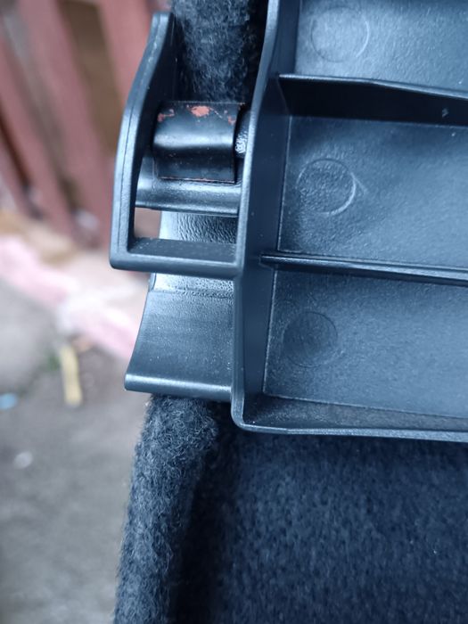 Кора за багажник на ОПЕЛ  АСТРА  Н