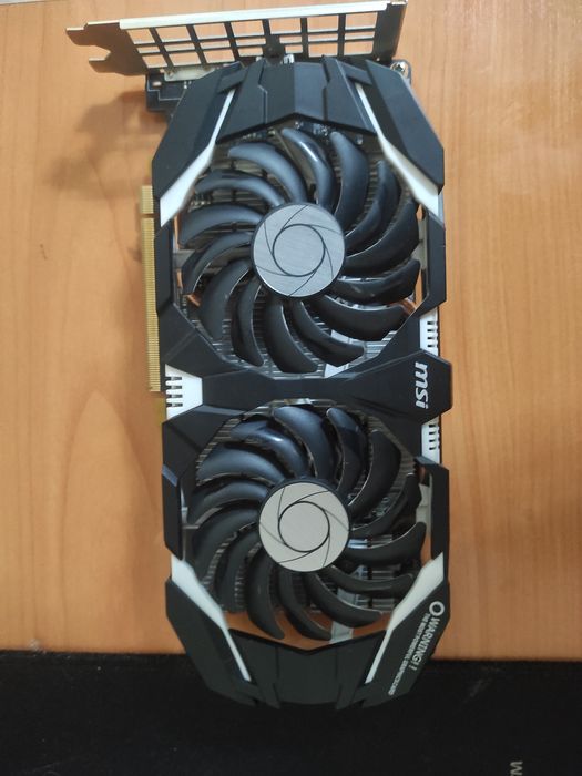 Продается видеокарта 1060 6 gb!!