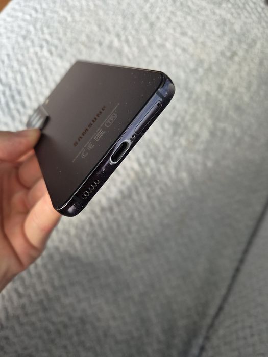 Продам Samsung Galaxy S22 128 ГБ