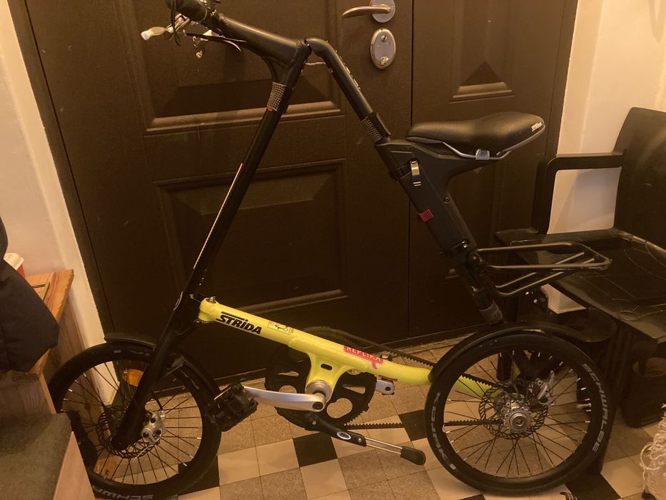 Bicicletă pliabilă Strida