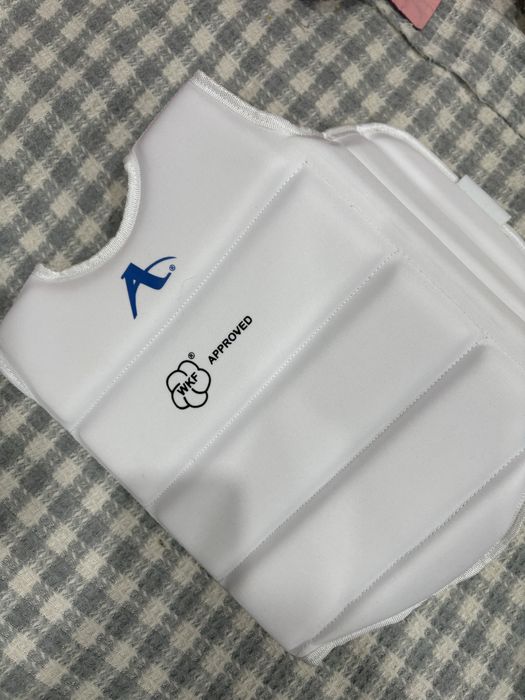 Продам защиту для карате