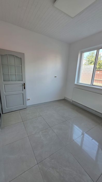 Apartament de inchiriat.