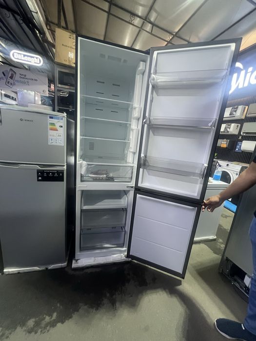 Холодильник ZIFFLER RF-BF-456B (456л)