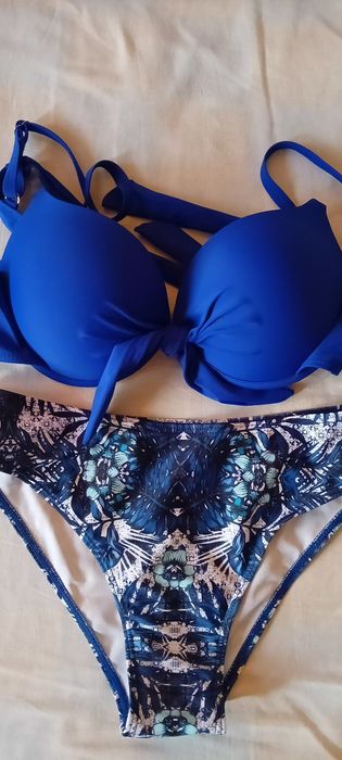 Продам раздельные купальники новые