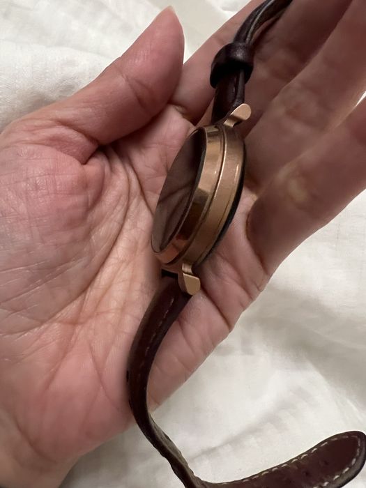 Часы женские Garmin