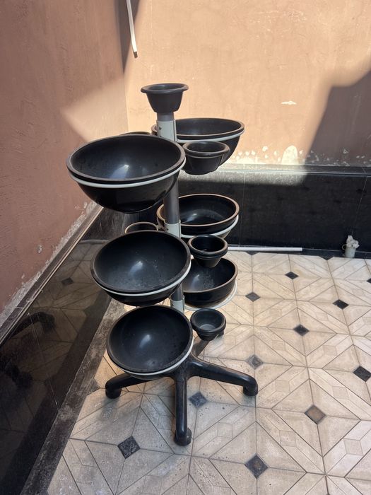 Стойка горшок для цветов